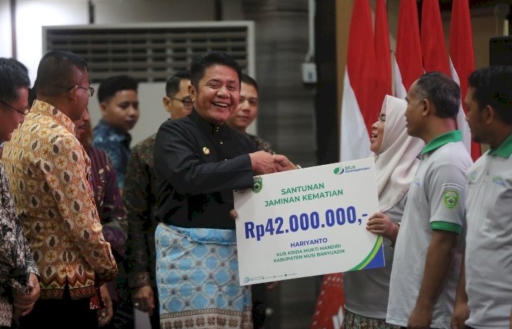 BPJS Ketenagakerjaan Lindungi Pekebun Sawit, 9 Ahli Waris Terima Santunan JKM