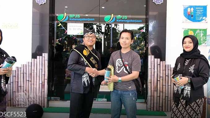 Hapelnas 2019 Bpjs Ketenagakerjaan Banyuwangi Serahkan Klaim Jaminan Pensiun