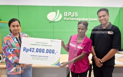 Santunan Kematian Rp42 Juta Diserahkan BPJS Ketenagakerjaan ke Ahli Waris