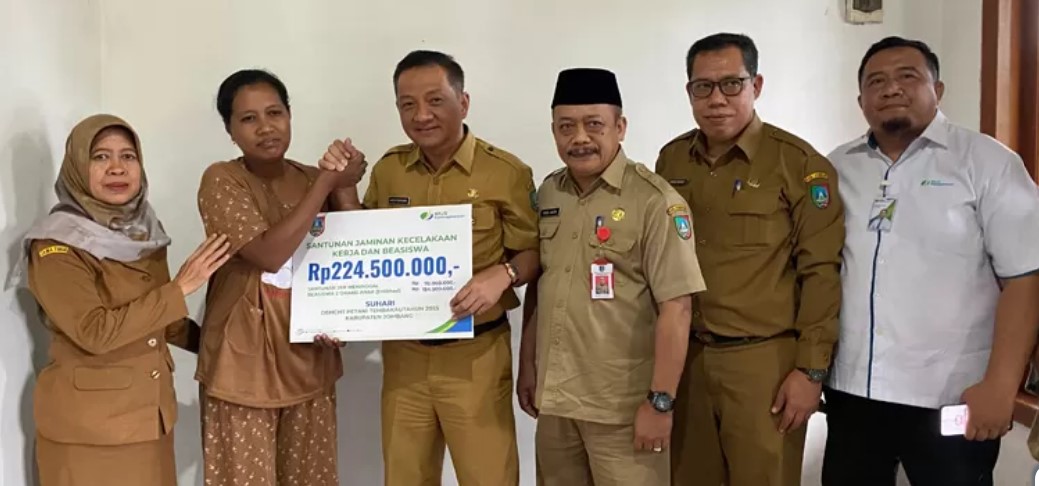 Keluarga Korban Petani Tembakau di Jombang Ini Terima Santunan dari BPJS Ketenagakerjaan